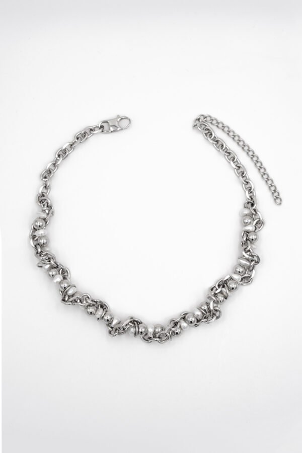 Collier Barbed