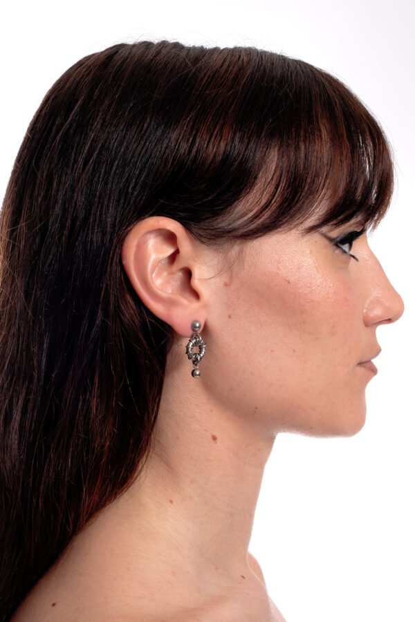 Boucle d'oreille Ova – Image 4